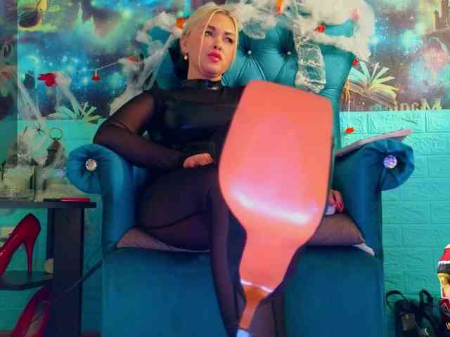 Mistress-Gwen webcam