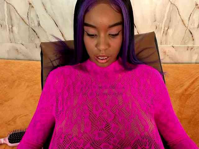 GeorginaStark webcam