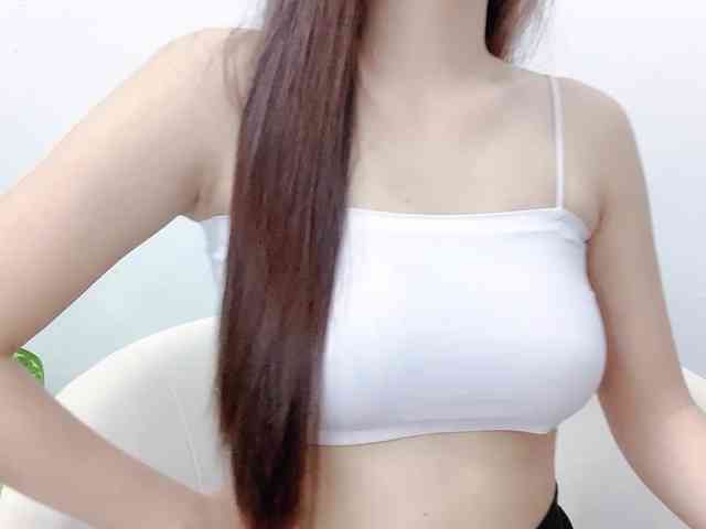 MieChan webcam