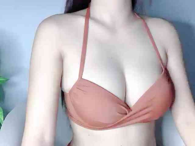 MieChan webcam