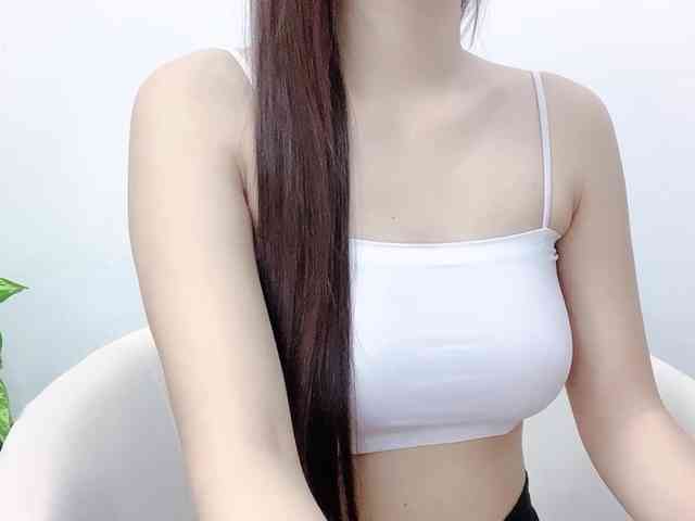 MieChan webcam