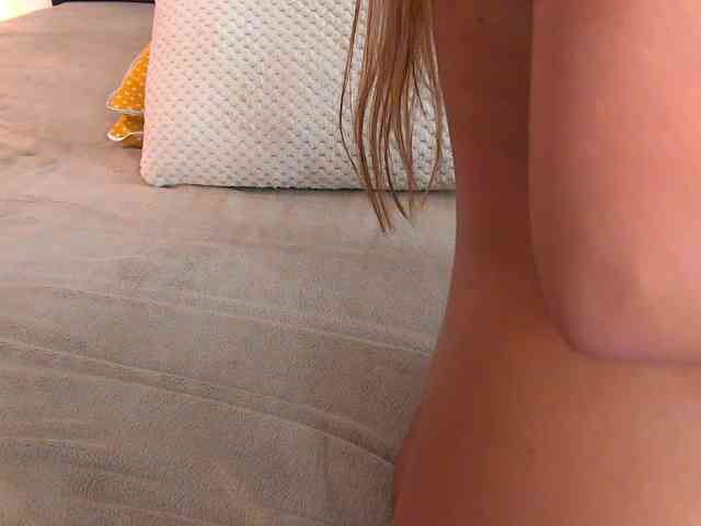Yanira-Muslim webcam