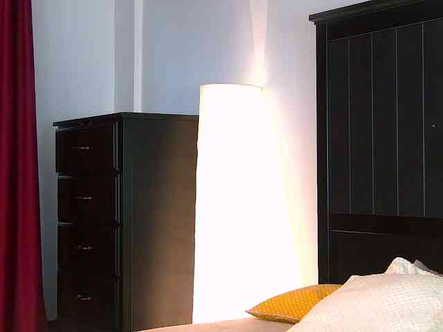 Yanira-Muslim webcam