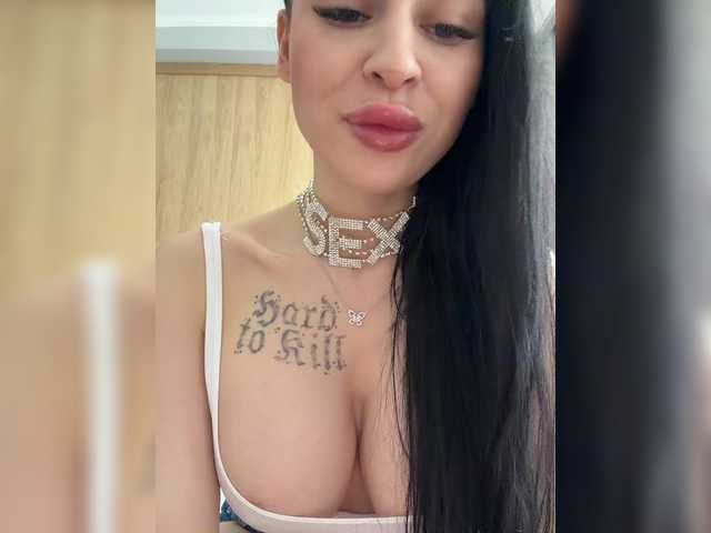 Accedi alla chat con il nickname bmw_m8 bmw_m8