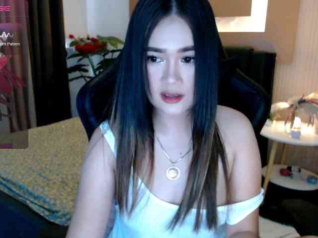 AdriannaFowler webcam