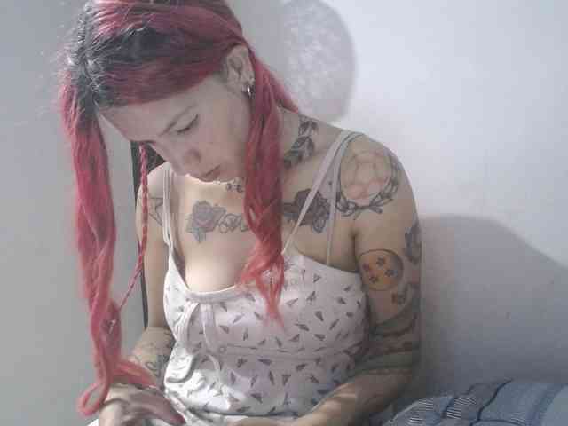 PhiliaShekinah webcam