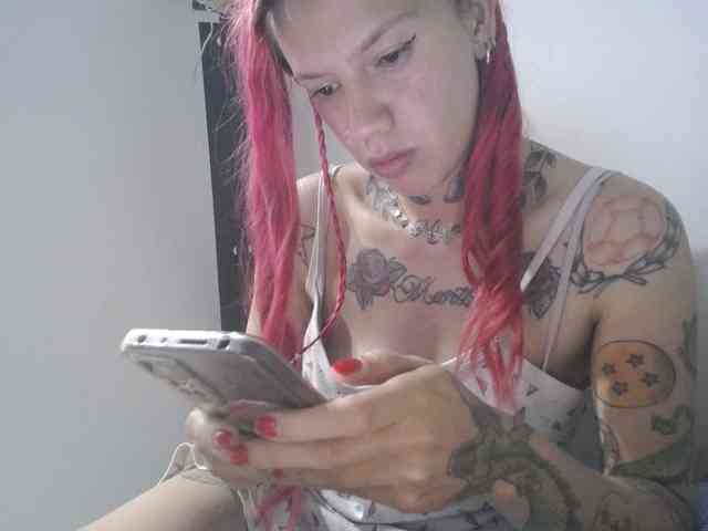 PhiliaShekinah webcam