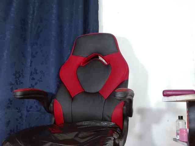 sweetangel2582 webcam