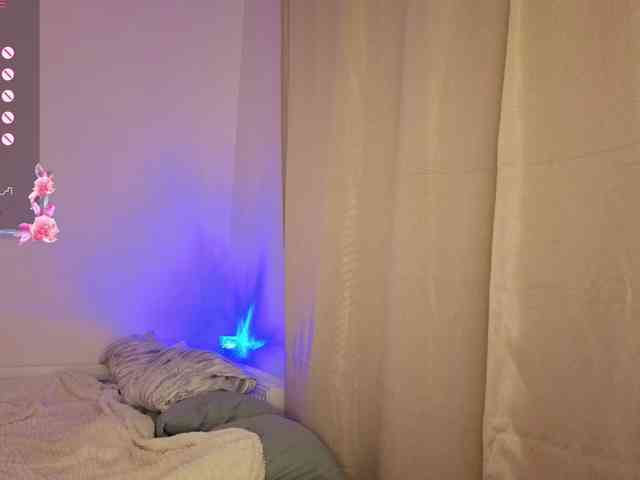 MaryMayven webcam