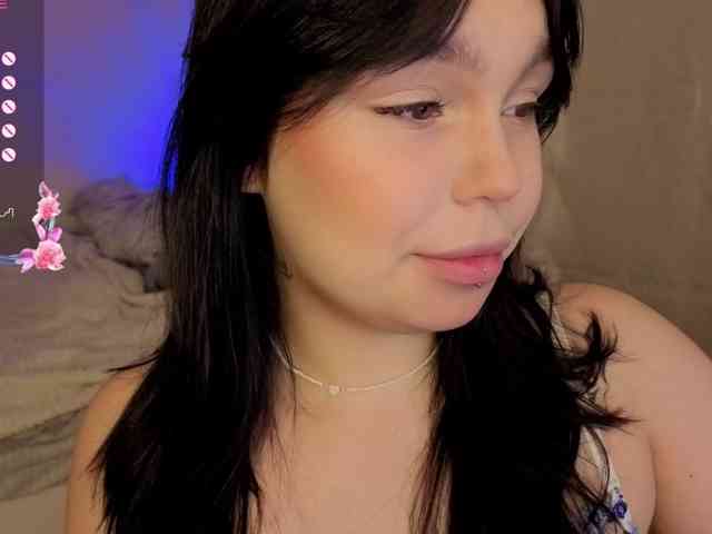 MaryMayven webcam