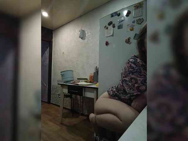 SeXy-MiLF-Xo4y webcam