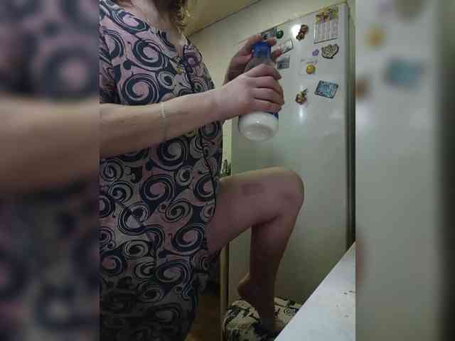 SeXy-MiLF-Xo4y webcam