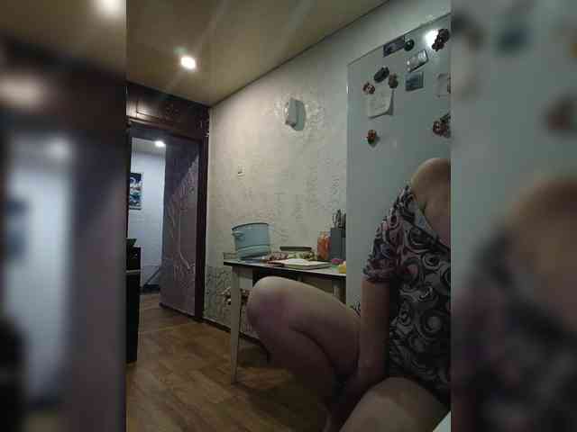 SeXy-MiLF-Xo4y webcam