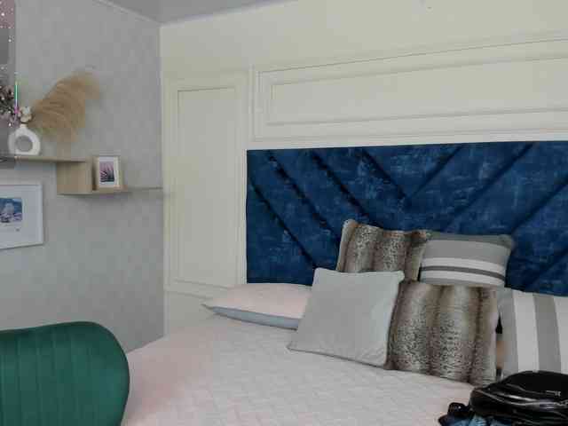 charlotte-mayers webcam