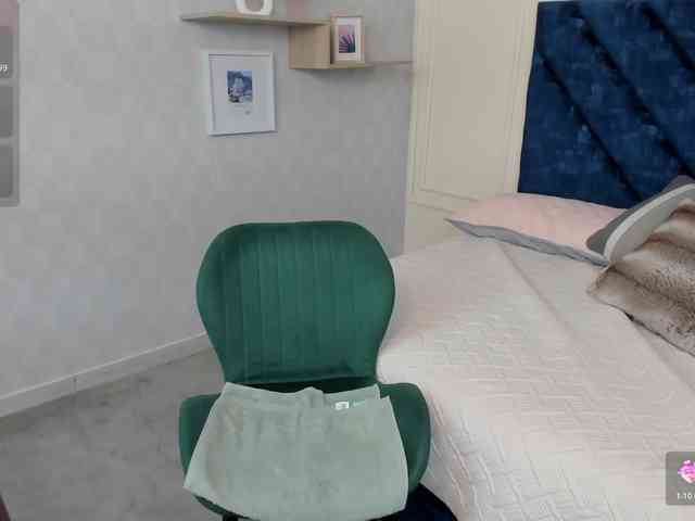 charlotte-mayers webcam