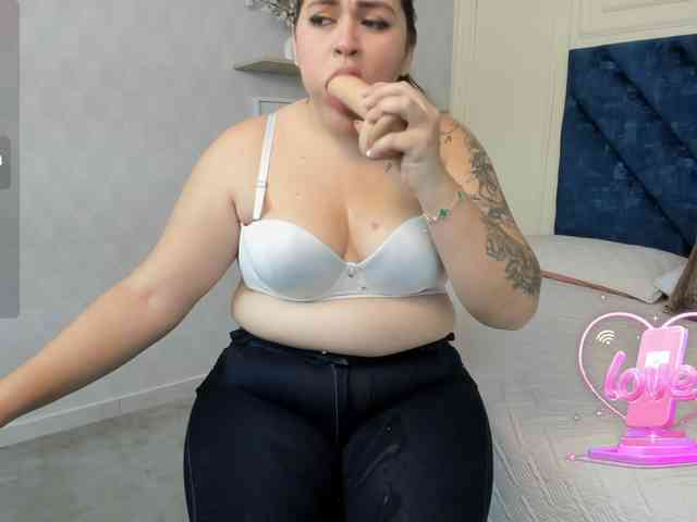 charlotte-mayers webcam