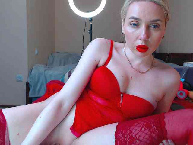 ANALQUEEN555 webcam