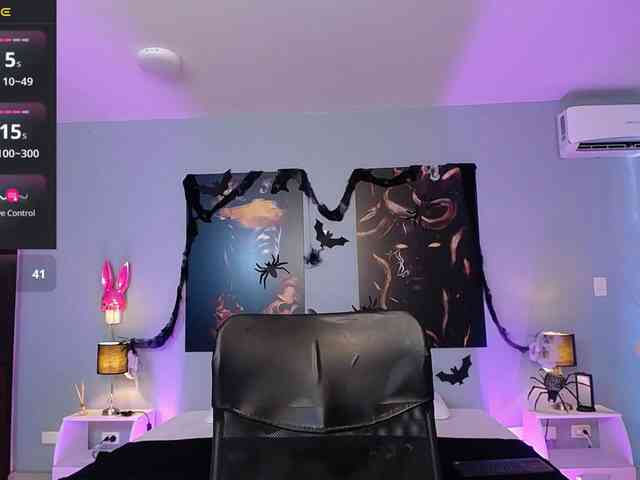 JasmineCampbell webcam