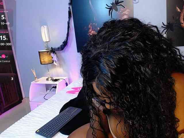 JasmineCampbell webcam