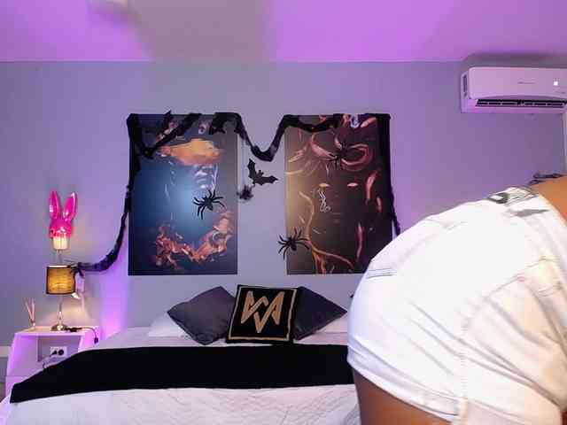 JasmineCampbell webcam