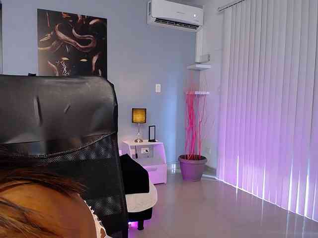 JasmineCampbell webcam