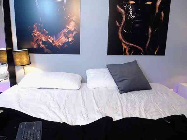 JasmineCampbell webcam