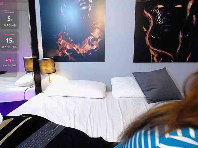 JasmineCampbell webcam