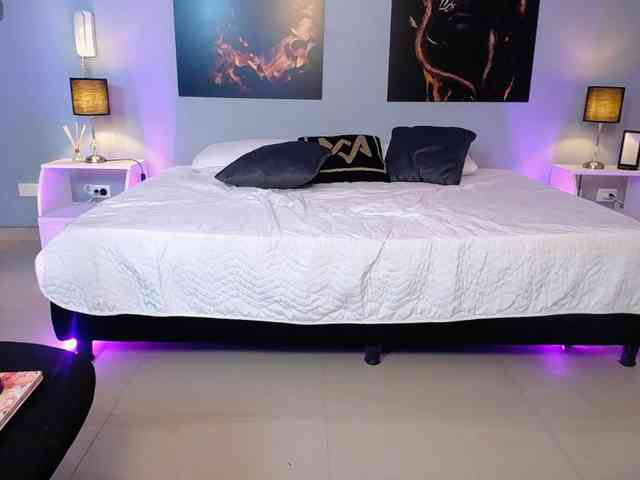JasmineCampbell webcam