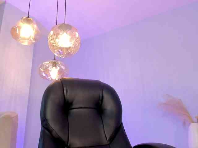 EveBenson webcam