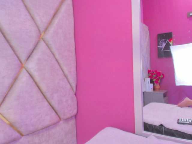 KarlieNaugthy webcam