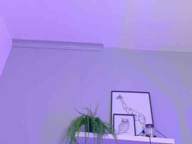 Kendalmiller webcam