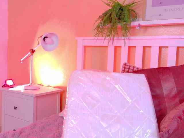 Kendalmiller webcam