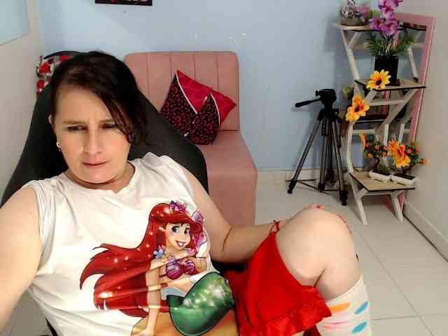 victoria-jones webcam