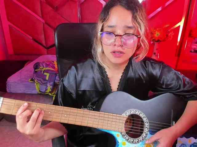 OliviaFox webcam