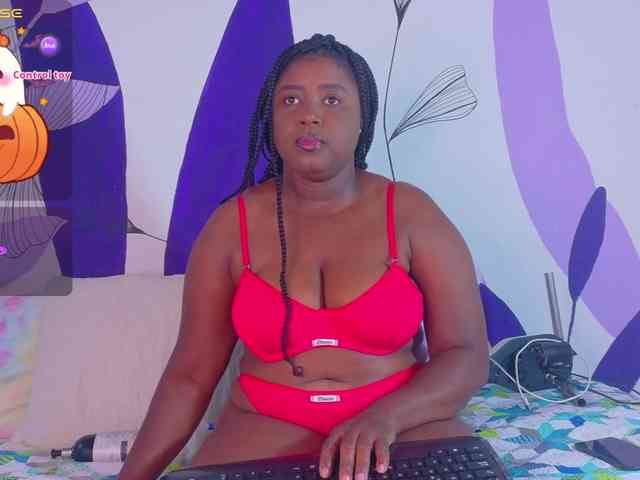 Chloe- webcam
