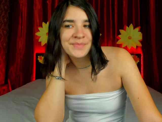 Polly-Love webcam