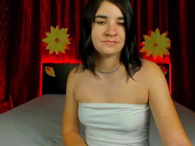 Polly-Love webcam
