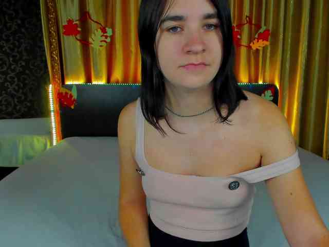 Polly-Love webcam