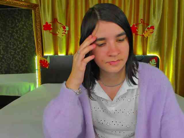 Polly-Love webcam