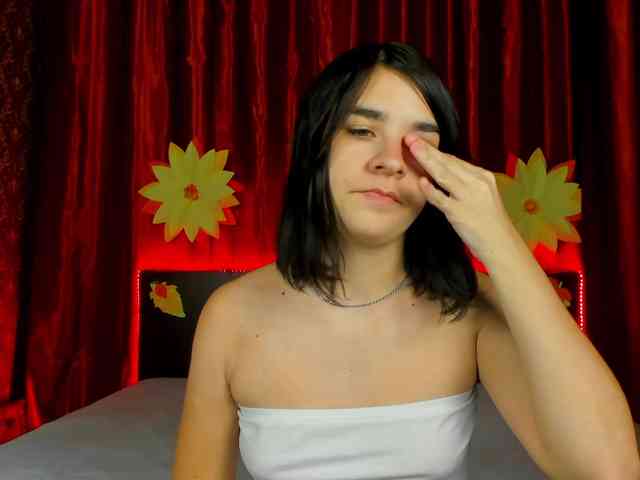 Polly-Love webcam