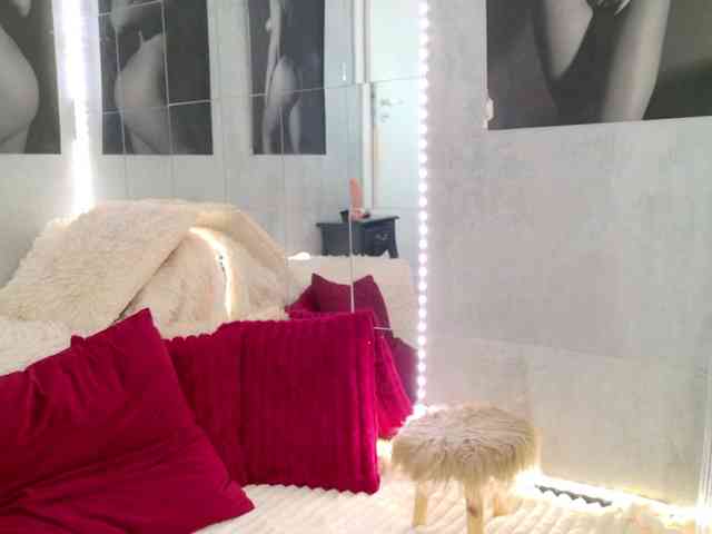 Celya-Chanel webcam