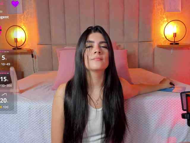 amy-saenz webcam