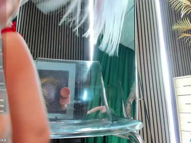 Entra en el chat con el modelo DiamondJo DiamondJo