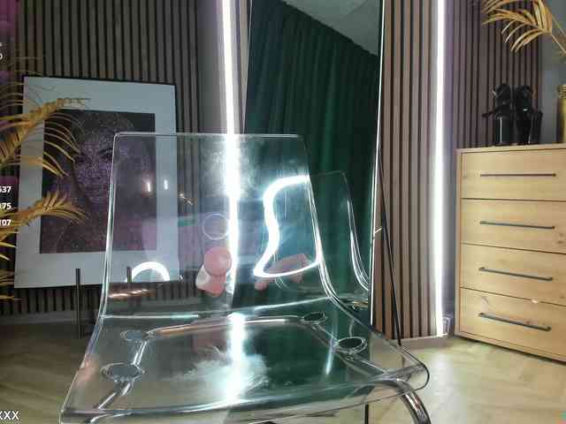DiamondJo webcam