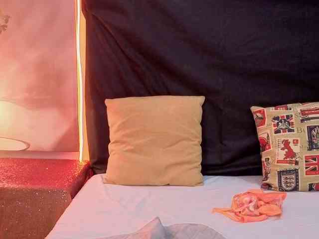 sexybaby22111 webcam