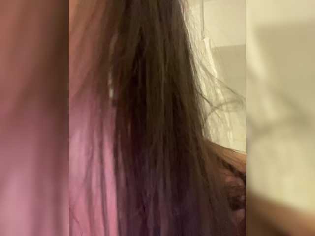 Gratis Live Sexcam mit -Hennessy- -Hennessy-