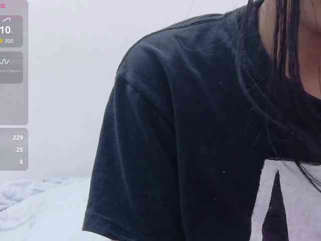 yourcuteneighbourr webcam