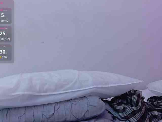 yourcuteneighbourr webcam