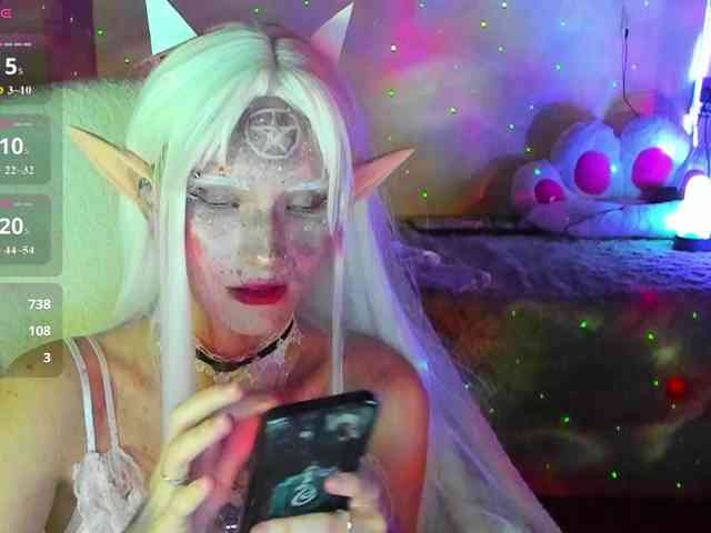 Elven1kiss webcam