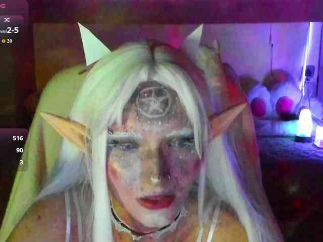 Elven1kiss webcam